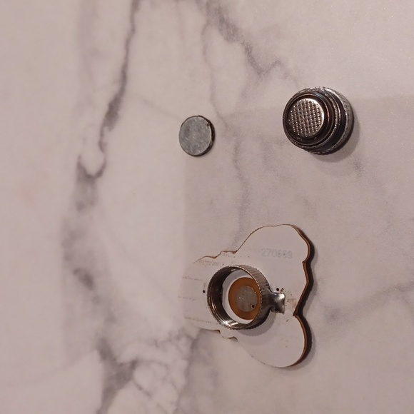 $4 Add-on Flashing Santa With Gift Pin - Magnetic Back - Picture 4 of 5